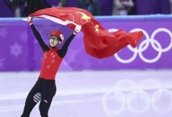 武大靖综艺吃瓜视频集锦,冰上英雄的趣味日常