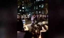 女的去男的宿舍吃瓜视频,揭秘女大学生宿舍吃瓜视频背后的故事