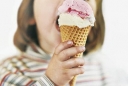 雪糕吃瓜视频,雪糕吃瓜，畅享欢乐时光