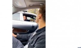 吃瓜搞笑视频开车,笑料百出！吃瓜搞笑视频带你领略开车新境界